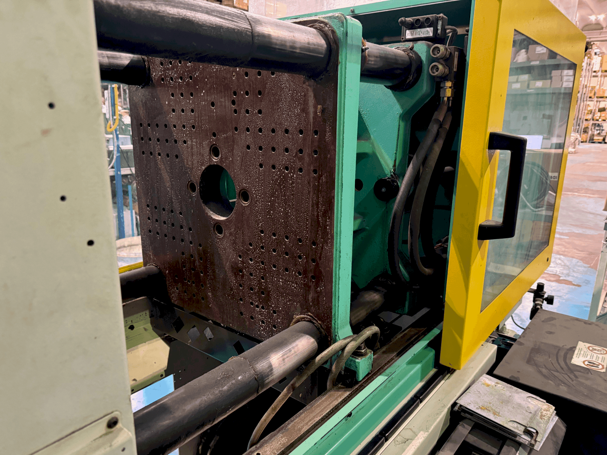 Makine Arburg ALLROUNDER CENTEX 470 C 1500-800 - Önden görünüm