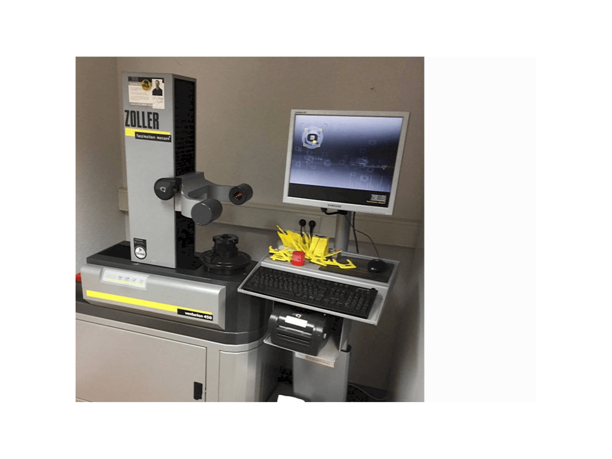 Makine Zoller Venturion 450 - Önden görünüm