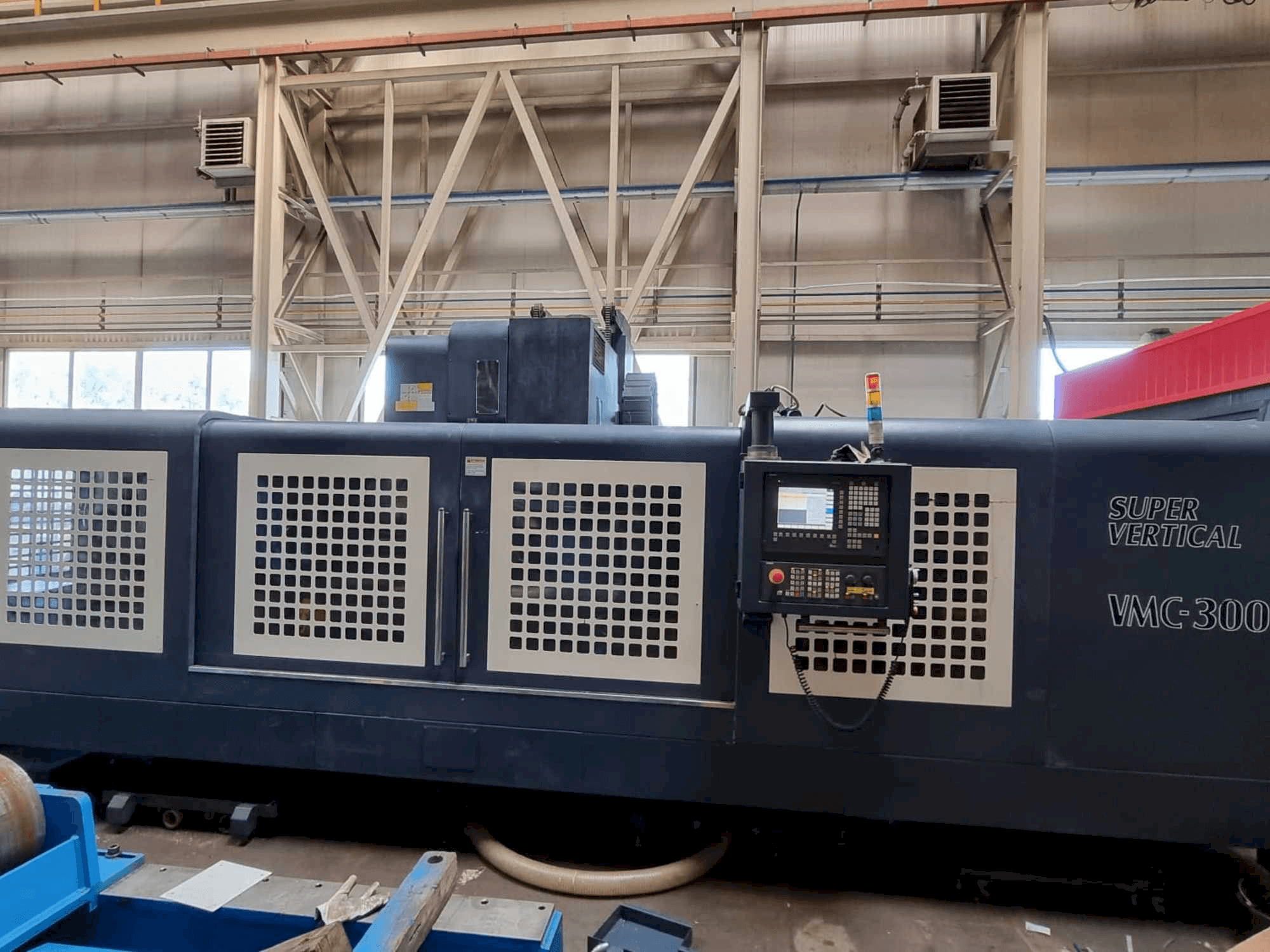 Makine Johnford VMC-3000S - Önden görünüm