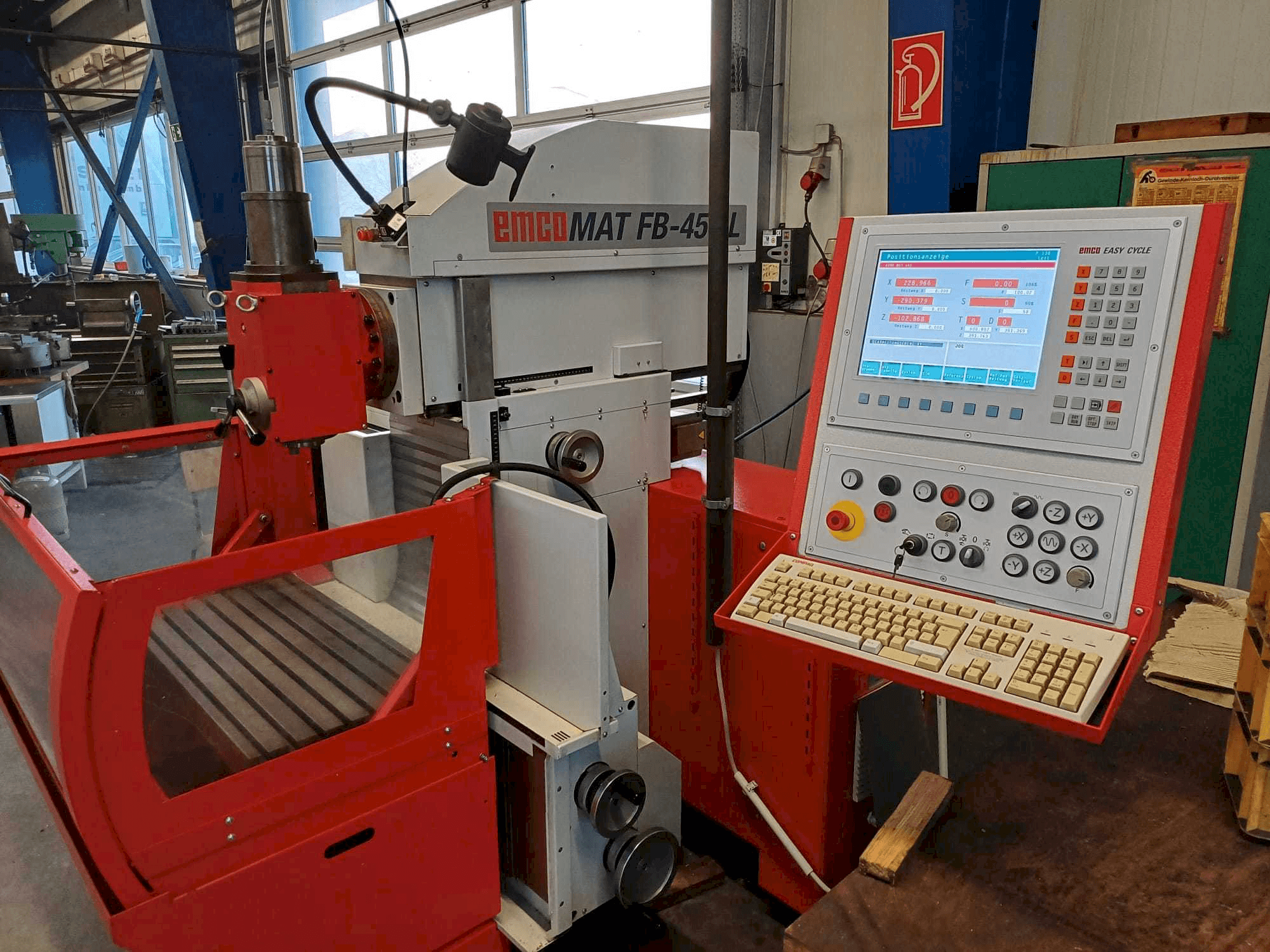 Makine EMCO EMCOMAT FB-450 - Önden görünüm