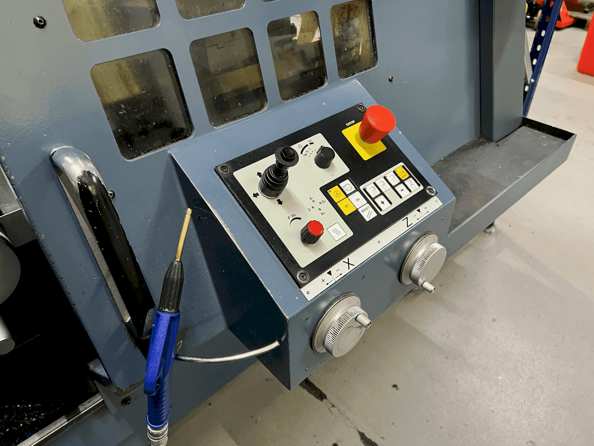 Makine PADOVANI E255/1500 - Önden görünüm