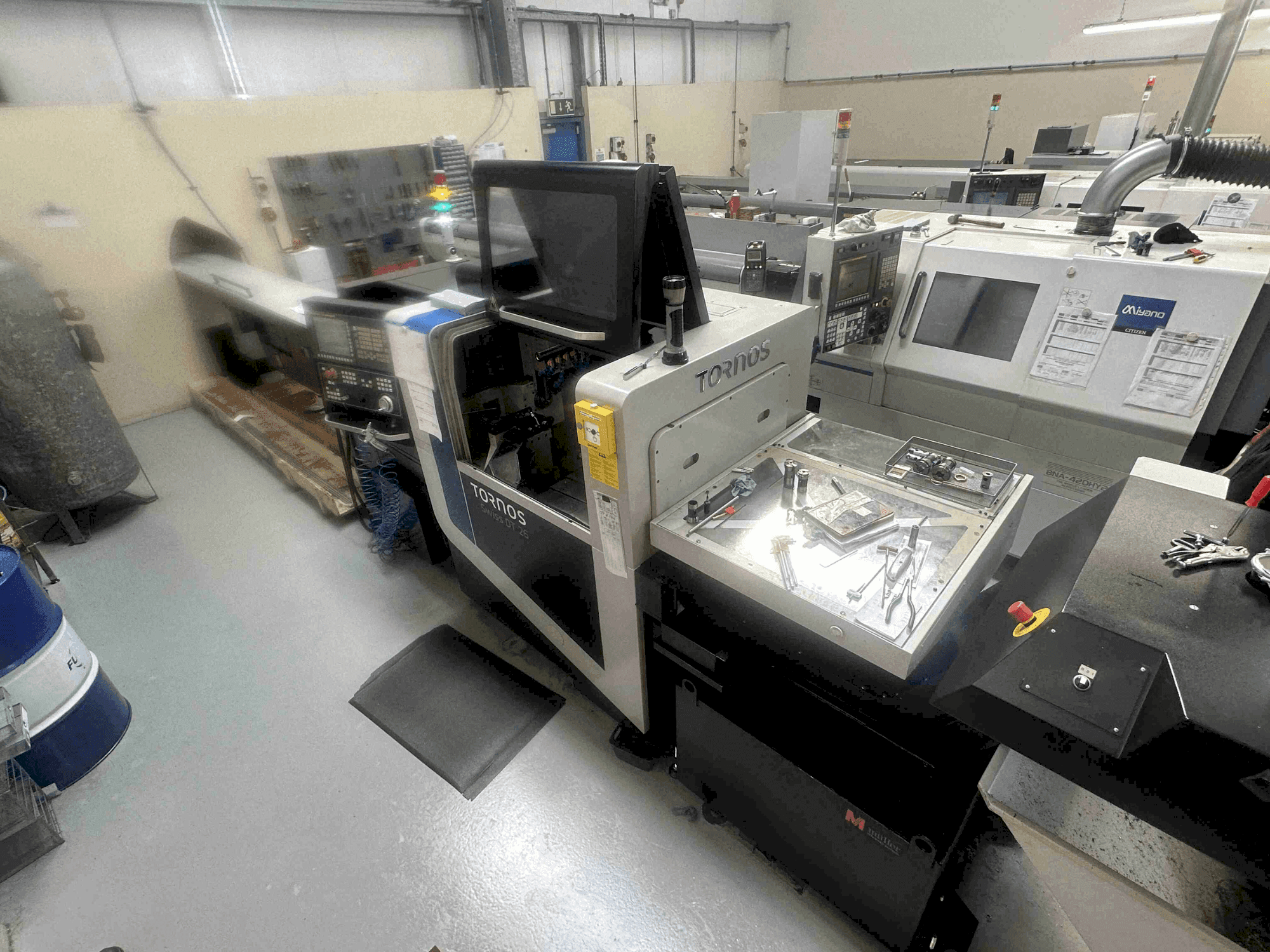 Makine STAR MICRONICS Swiss DT26 - Önden görünüm