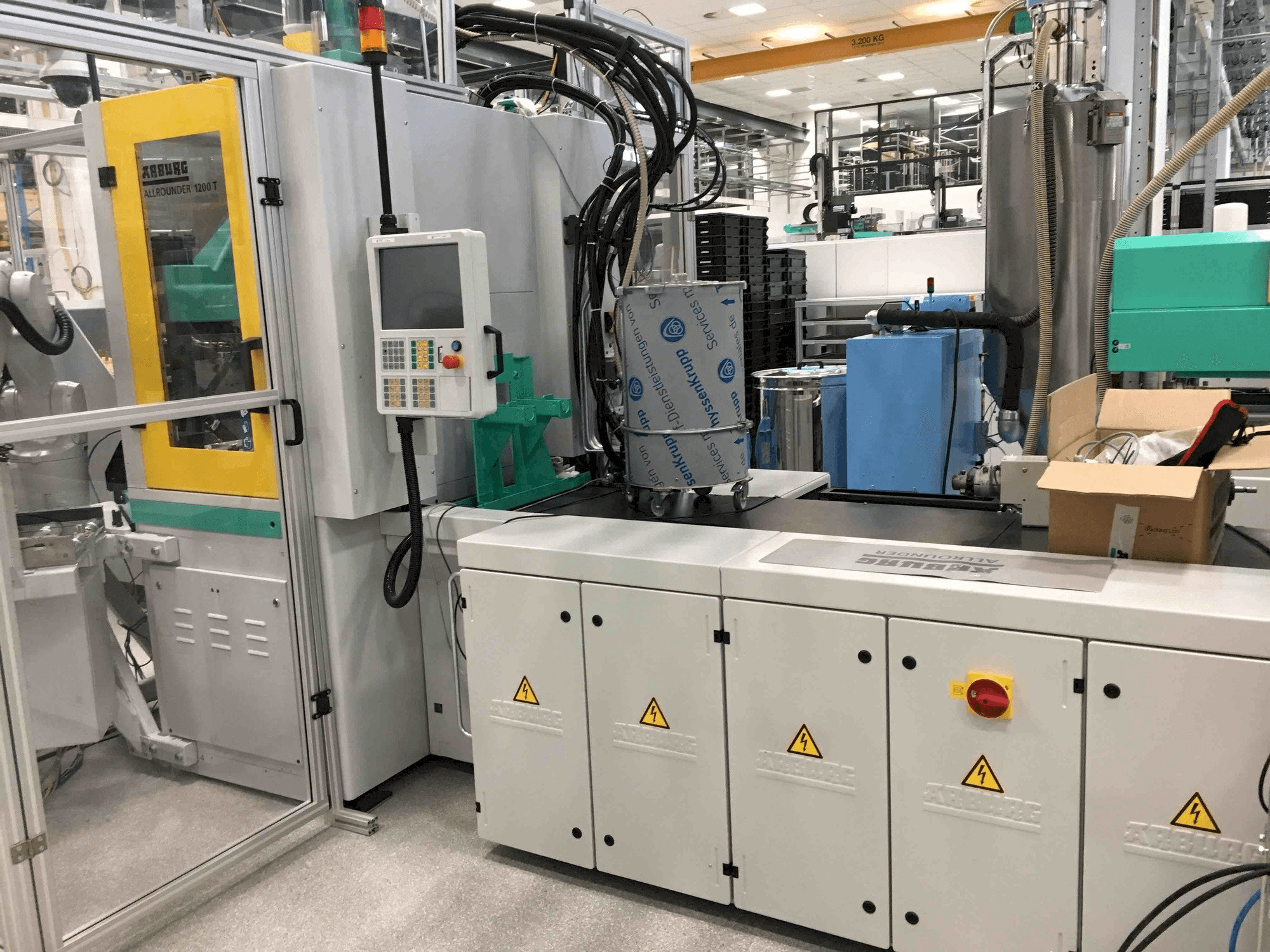 Makine Arburg ALLROUNDER 1200 T 800 - 70 (2017) - Önden görünüm