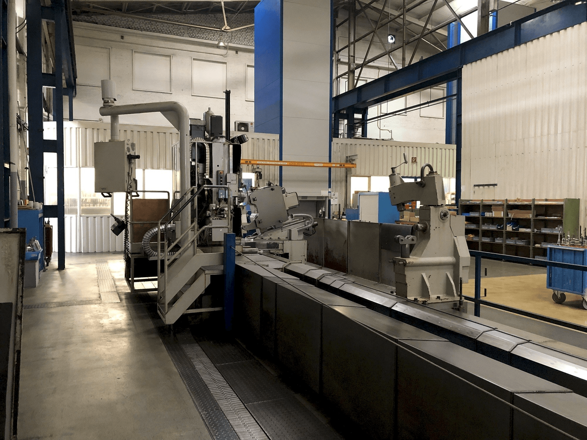 Makine Tacchi Giacomo HD/3-120L CNC - Önden görünüm