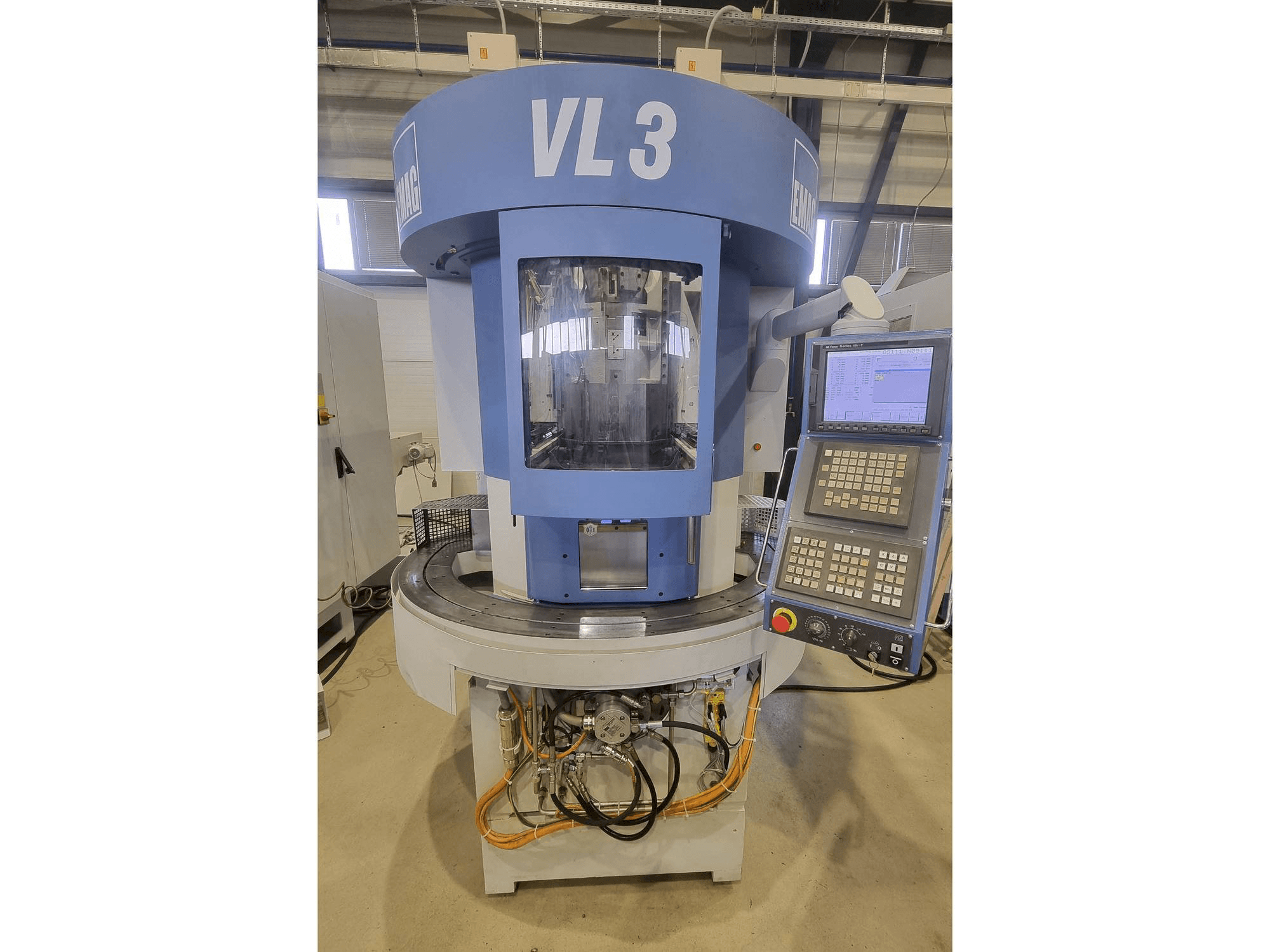 Makine EMAG VL3 - Önden görünüm
