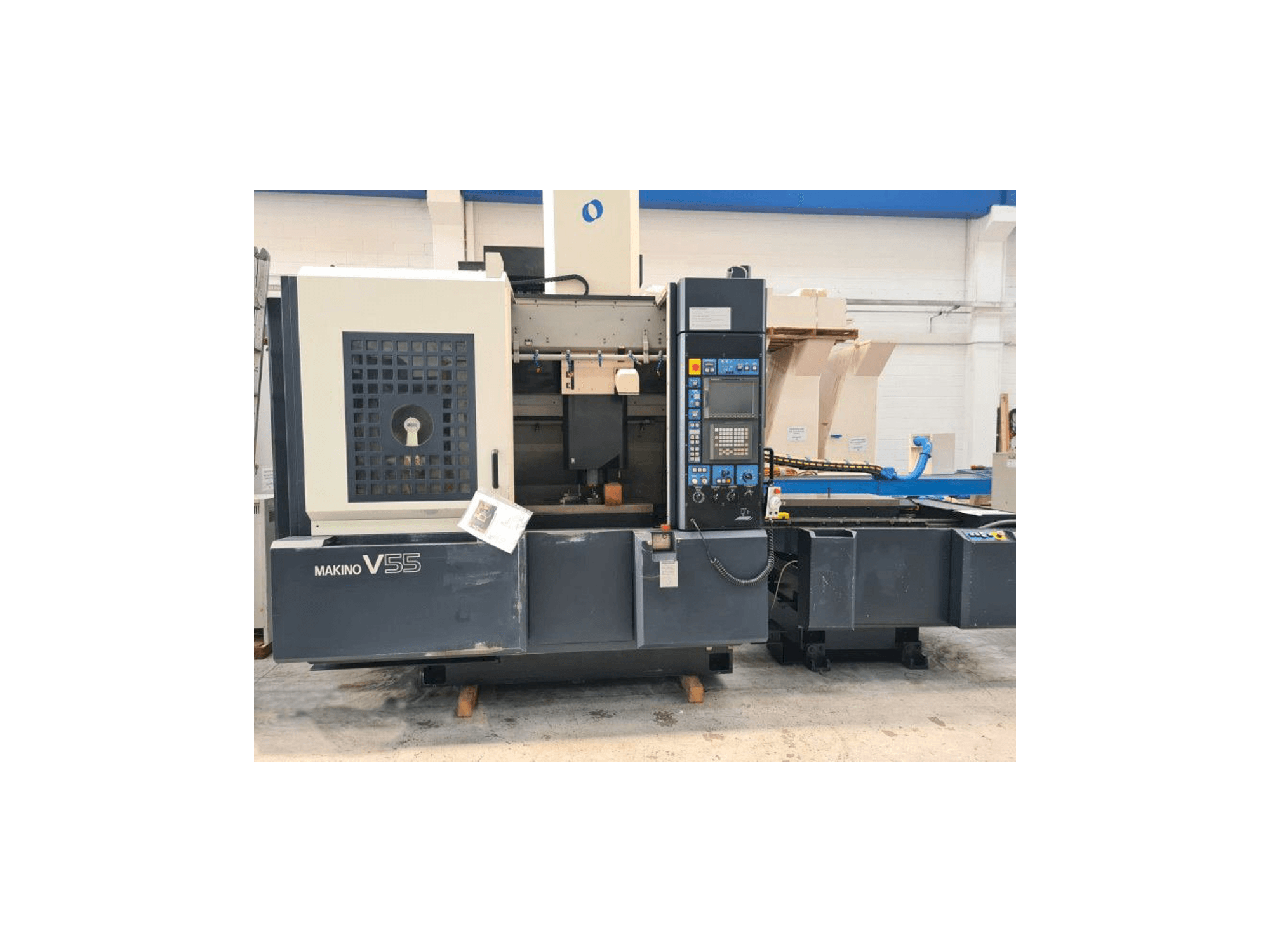 Makine Makino V55 - Önden görünüm