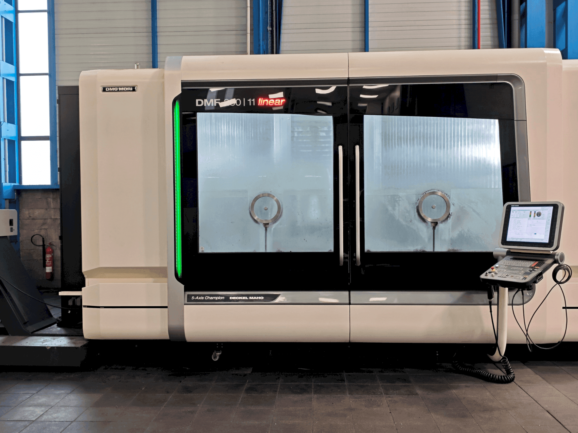 Makine DMG MORI DMF 260-11 Linear - Önden görünüm