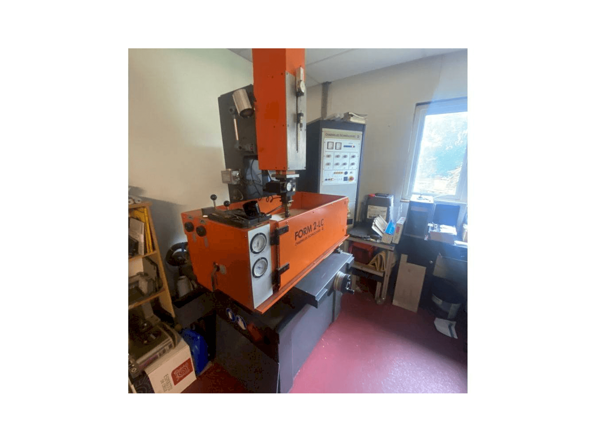 Makine CHARMILLES Form 2-LC - Önden görünüm