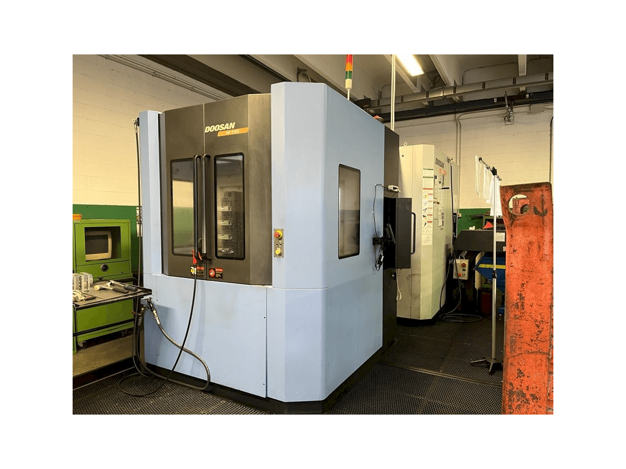 Makine Doosan HP5100 - Sol taraftaki görüntü