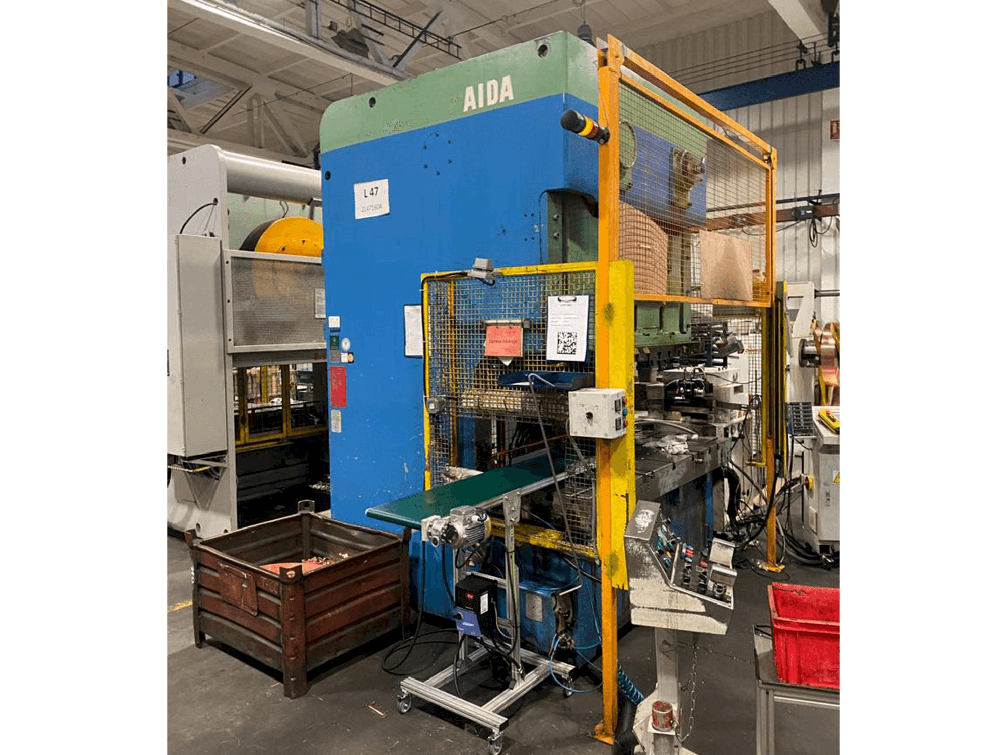 Makine AIDA NC2-1600 (2) - Önden görünüm