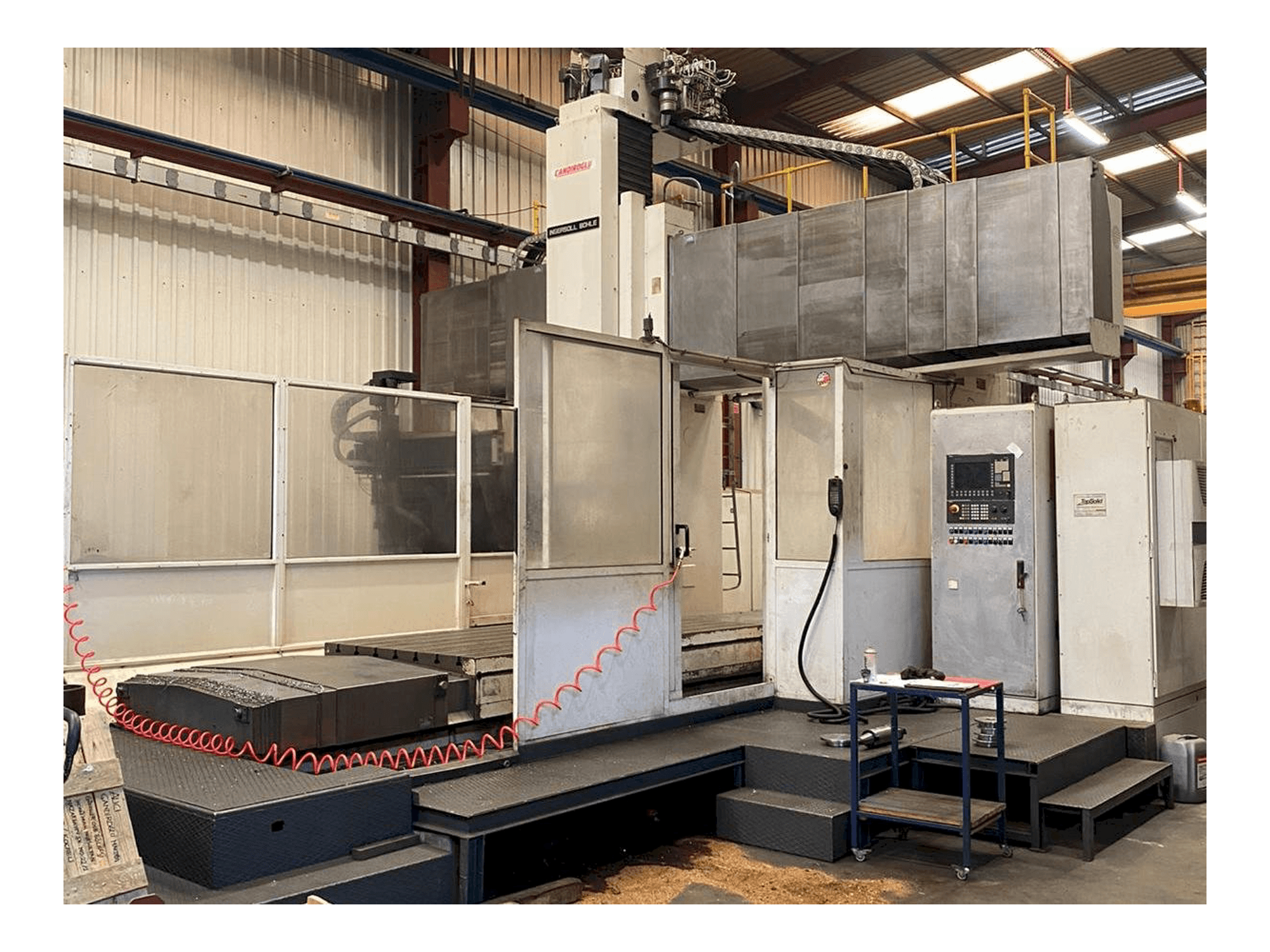 Makine INGERSOL BOHLE Master Center T1 - Önden görünüm