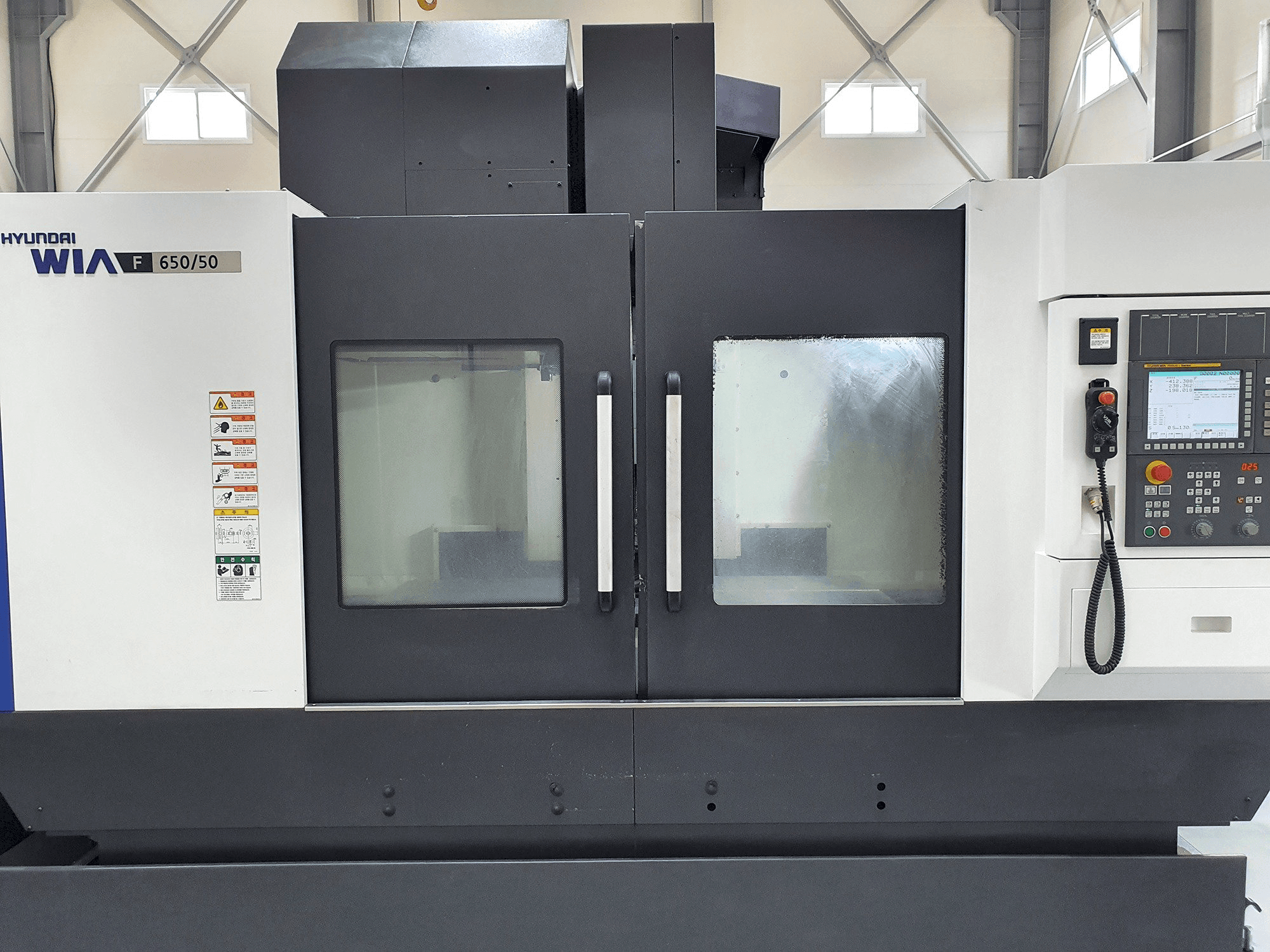 Makine Hyundai Wia F650/50 - Önden görünüm