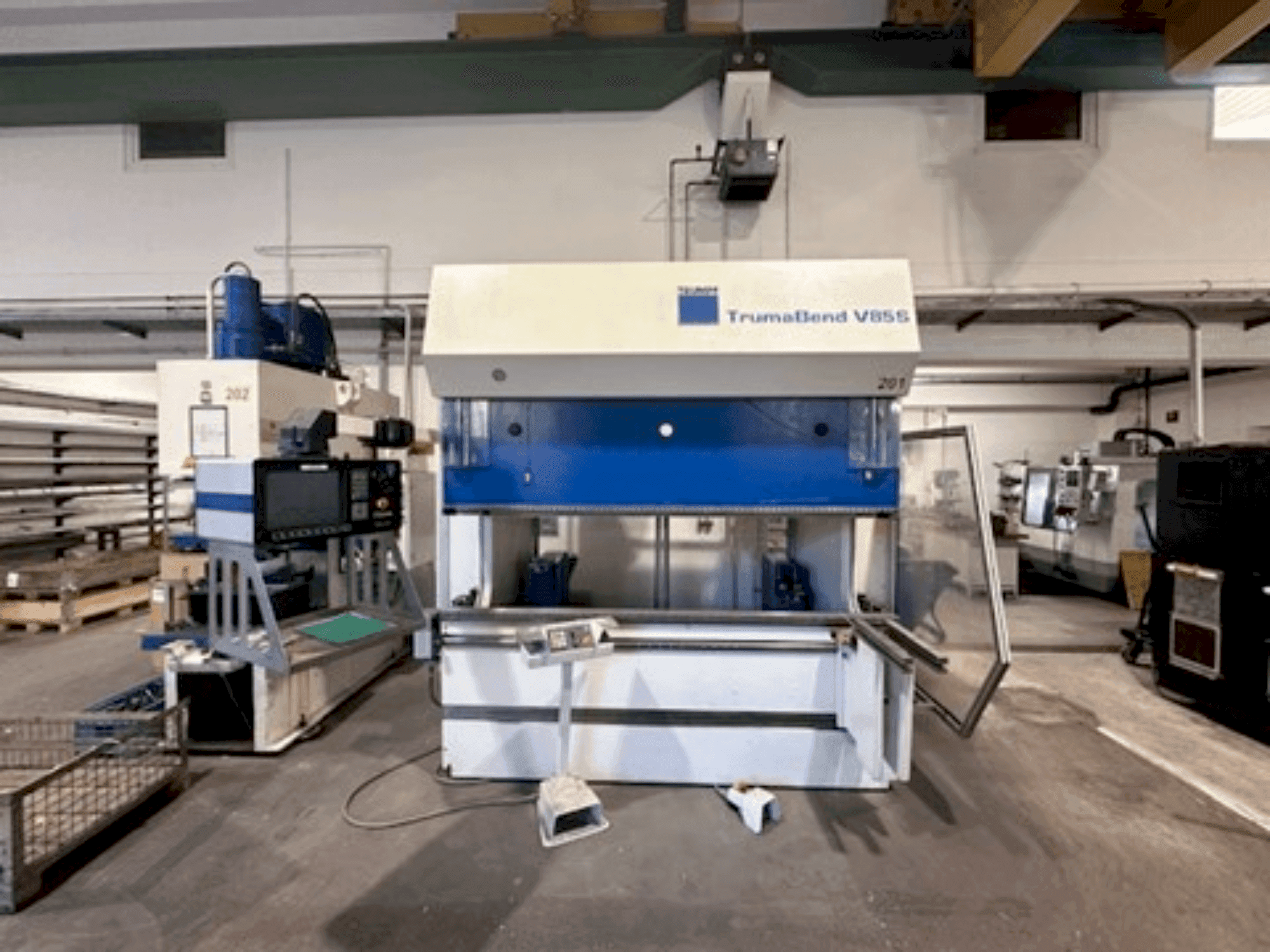 Makine TRUMPF TrumaBend V85S - Önden görünüm