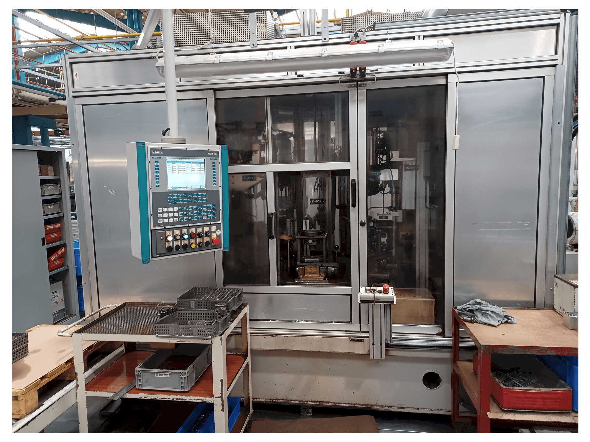 Makine KADIA 2PH 60/250R - Önden görünüm