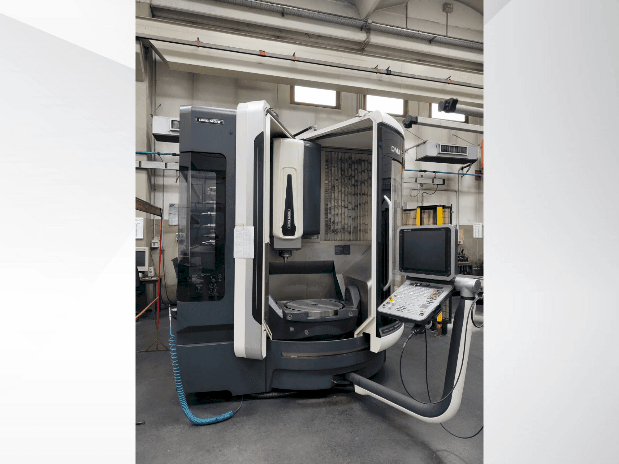 Makine DMG MORI DMU 75 Monoblock - Önden görünüm
