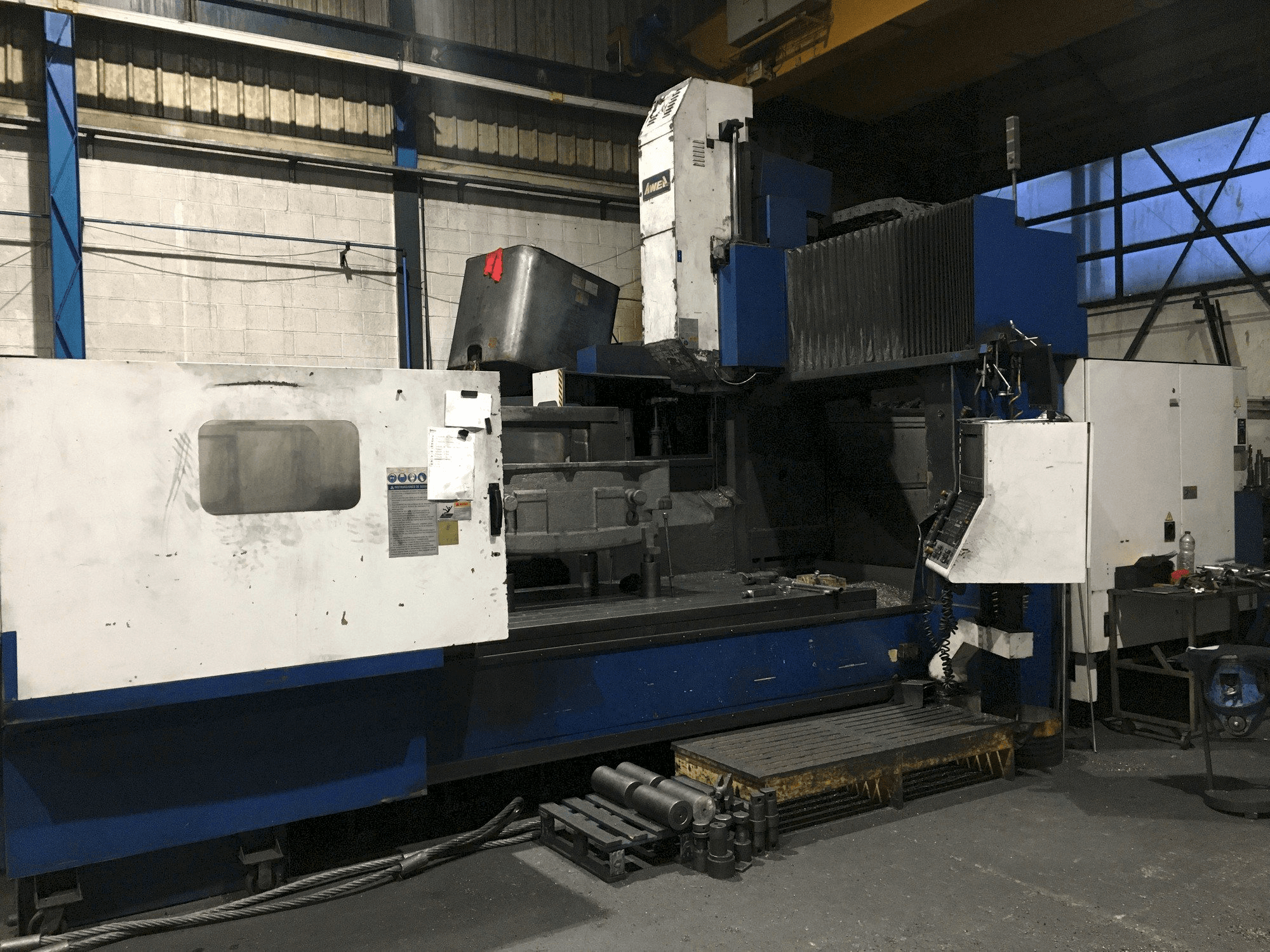 Makine AWEA SP 3016 - Önden görünüm