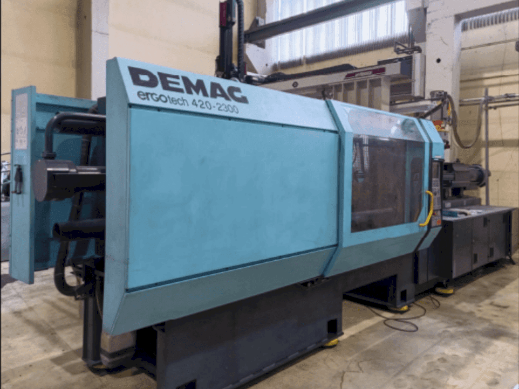 Makine DEMAG Ergotech 4200-2300 - Önden görünüm