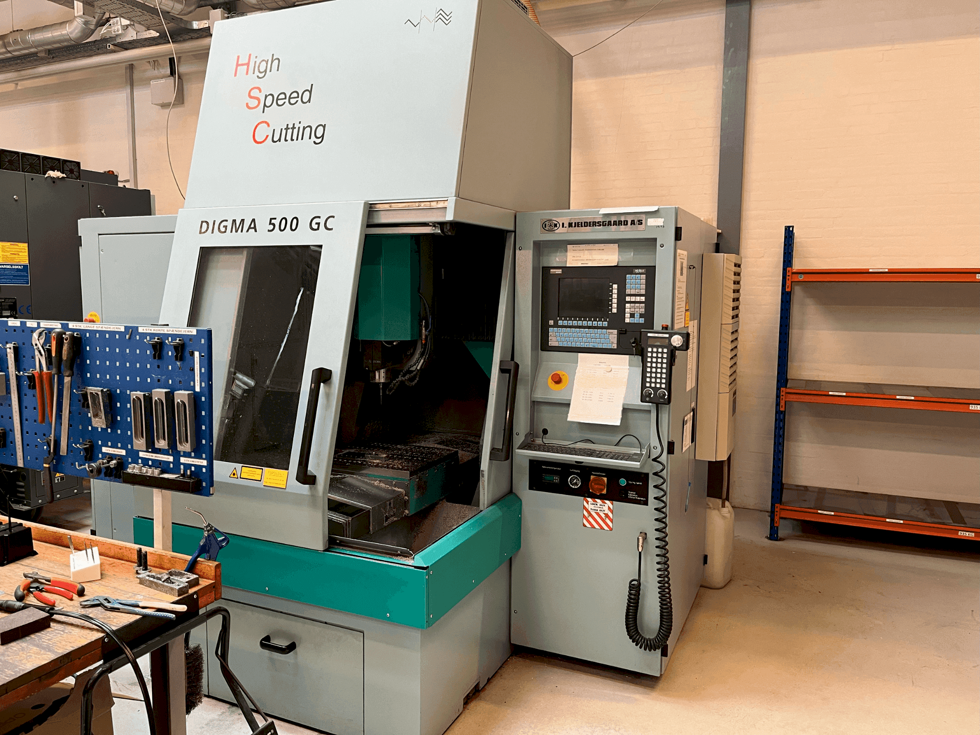 Makine DIGMA 500 GC - Önden görünüm