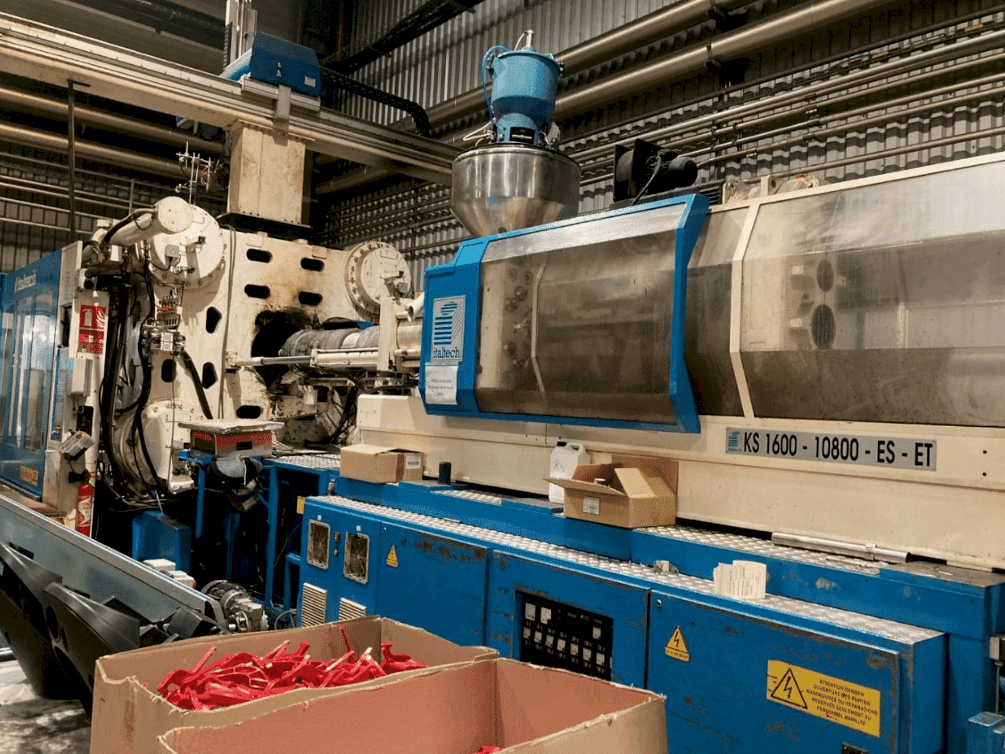 Makine ITALTECH KS 1600/10800 - Önden görünüm