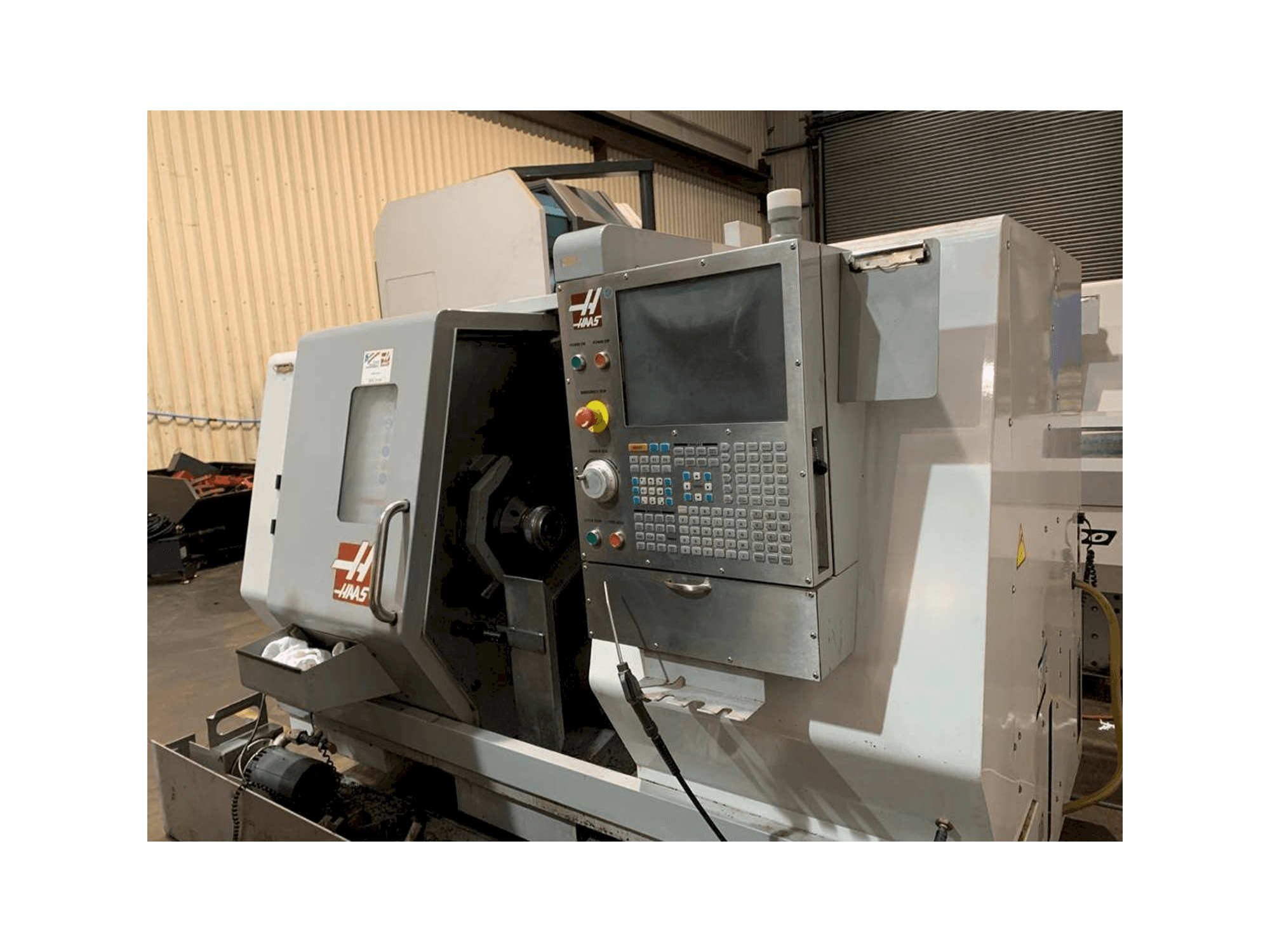 Makine HAAS SL-20 - Önden görünüm