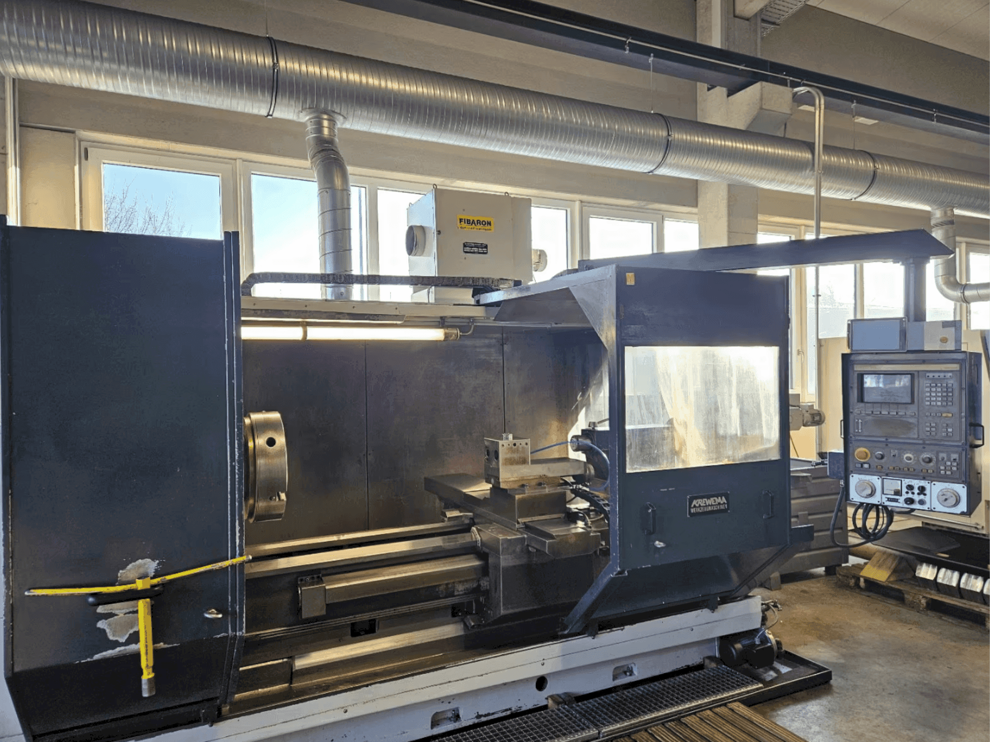 Makine KREWEMA HFDM 40 - Önden görünüm