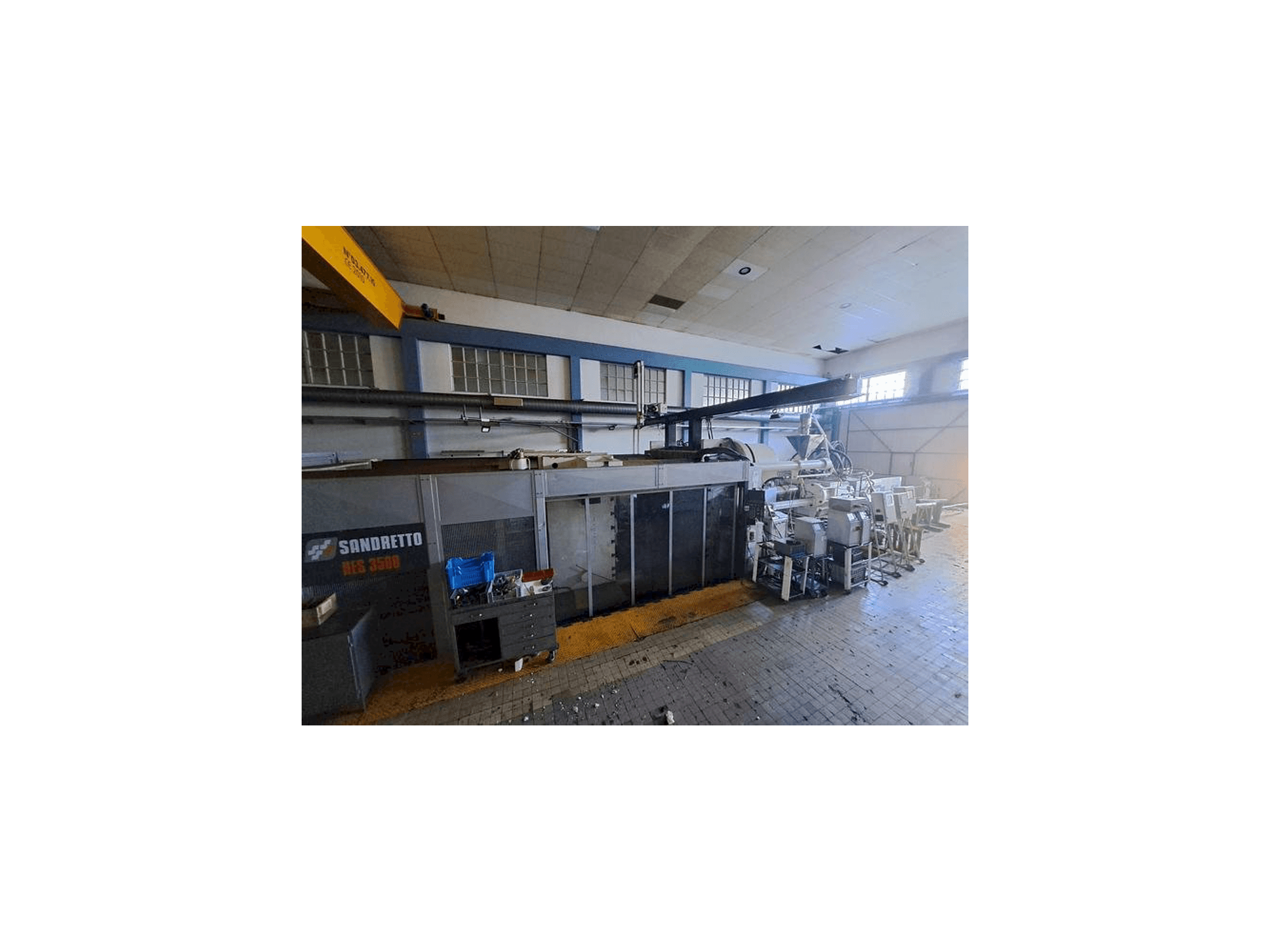 Makine SANDRETTO HES 3500 - Önden görünüm