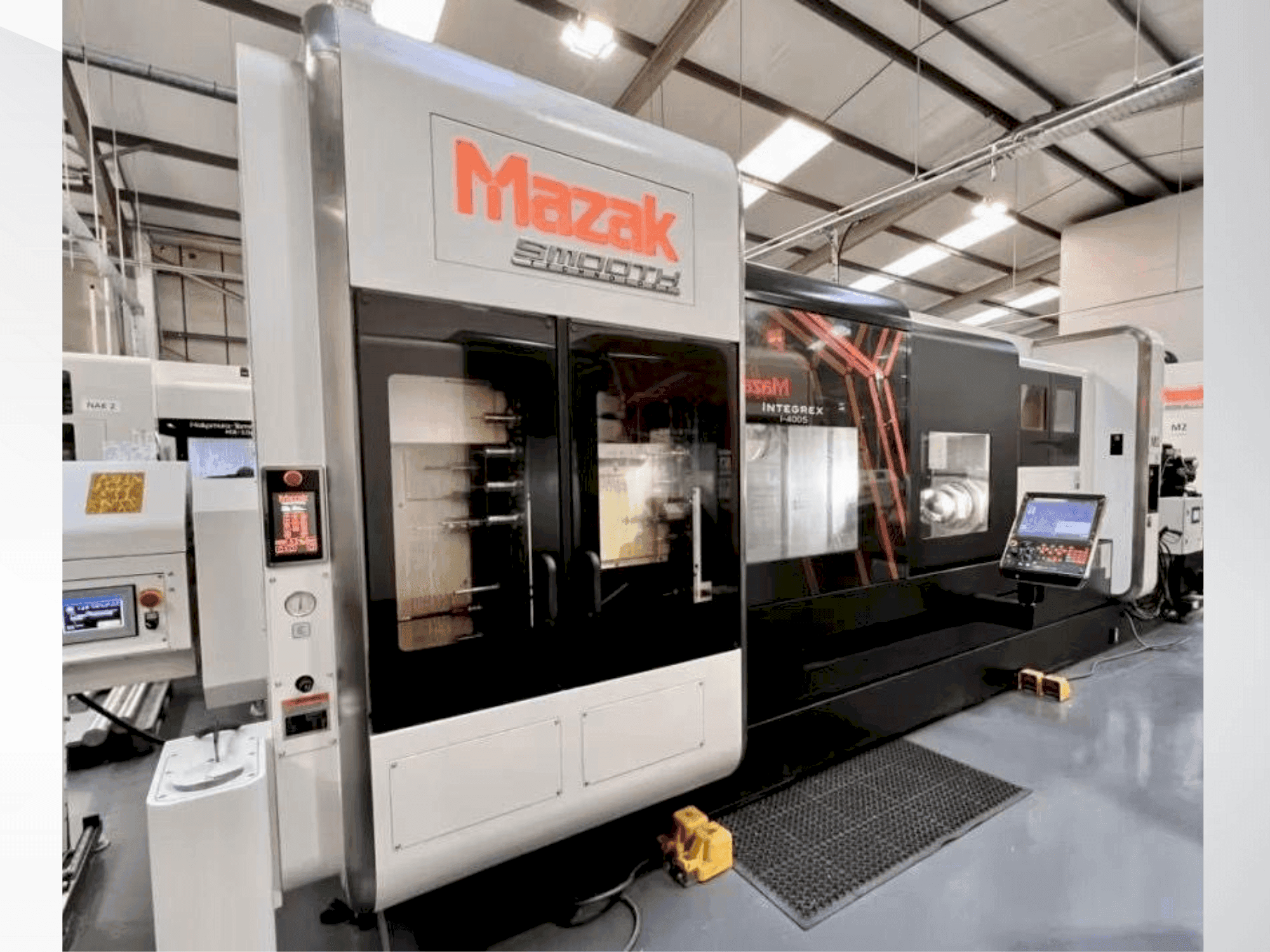 Makine Mazak INTEGREX i-400 S - Önden görünüm