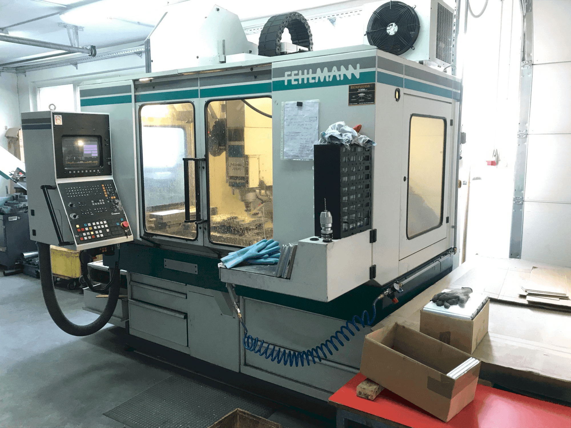 Makine FEHLMANN Picomax 82 CNC - Önden görünüm