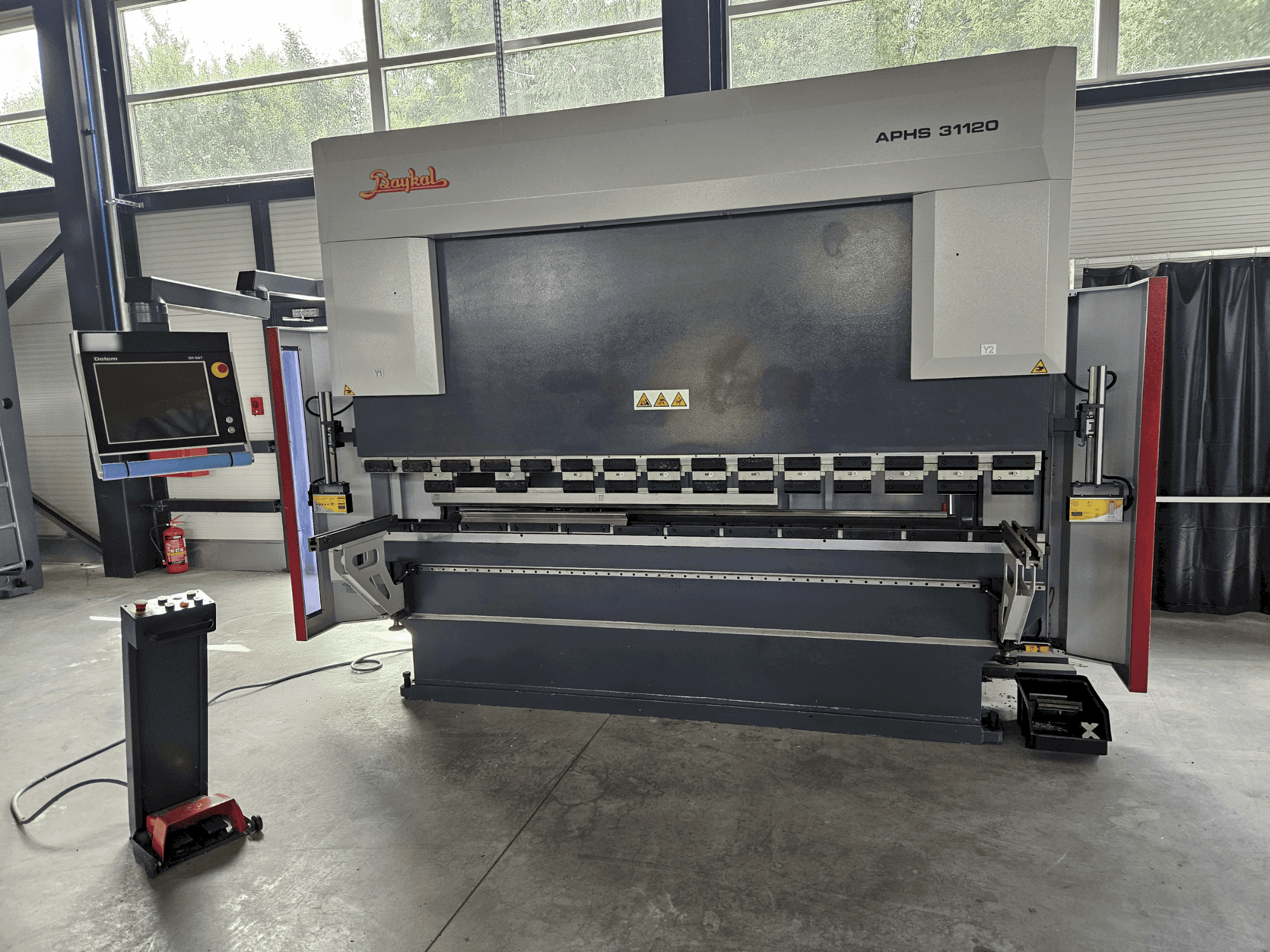 Makine Baykal APHS 31120 - Önden görünüm