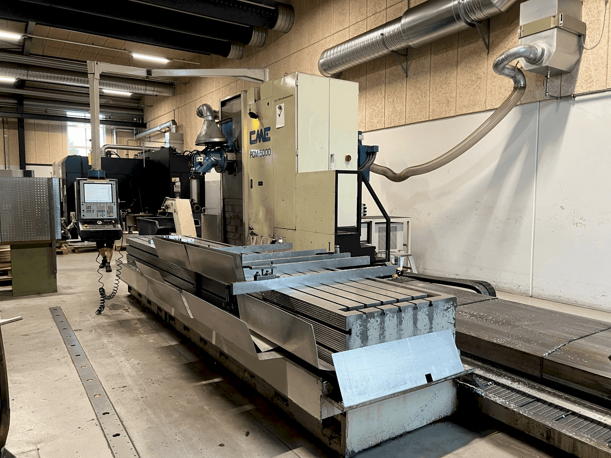 Makine CME FCM 5000 - Önden görünüm