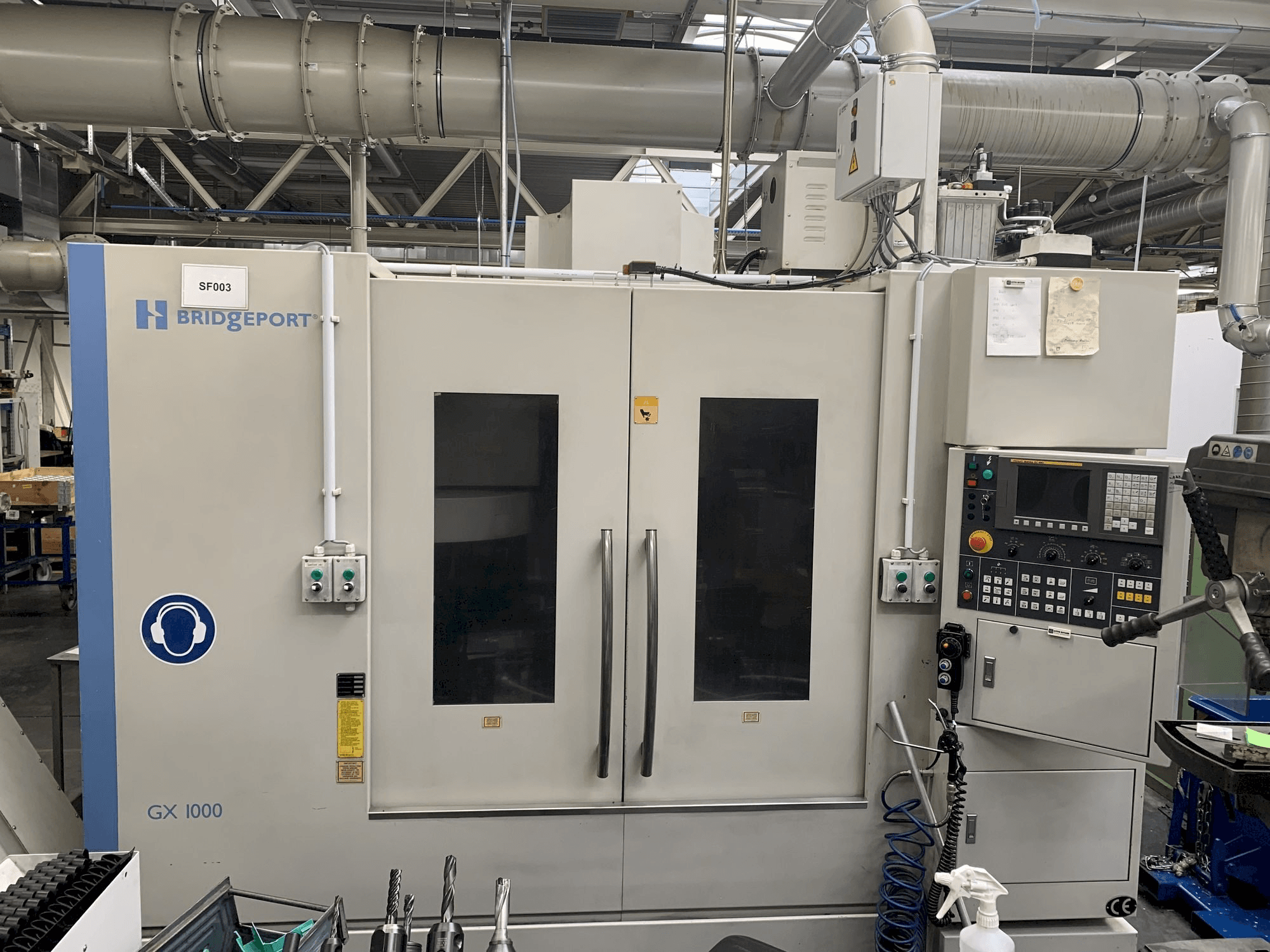 Makine HARDINGE GX 1000 - Önden görünüm