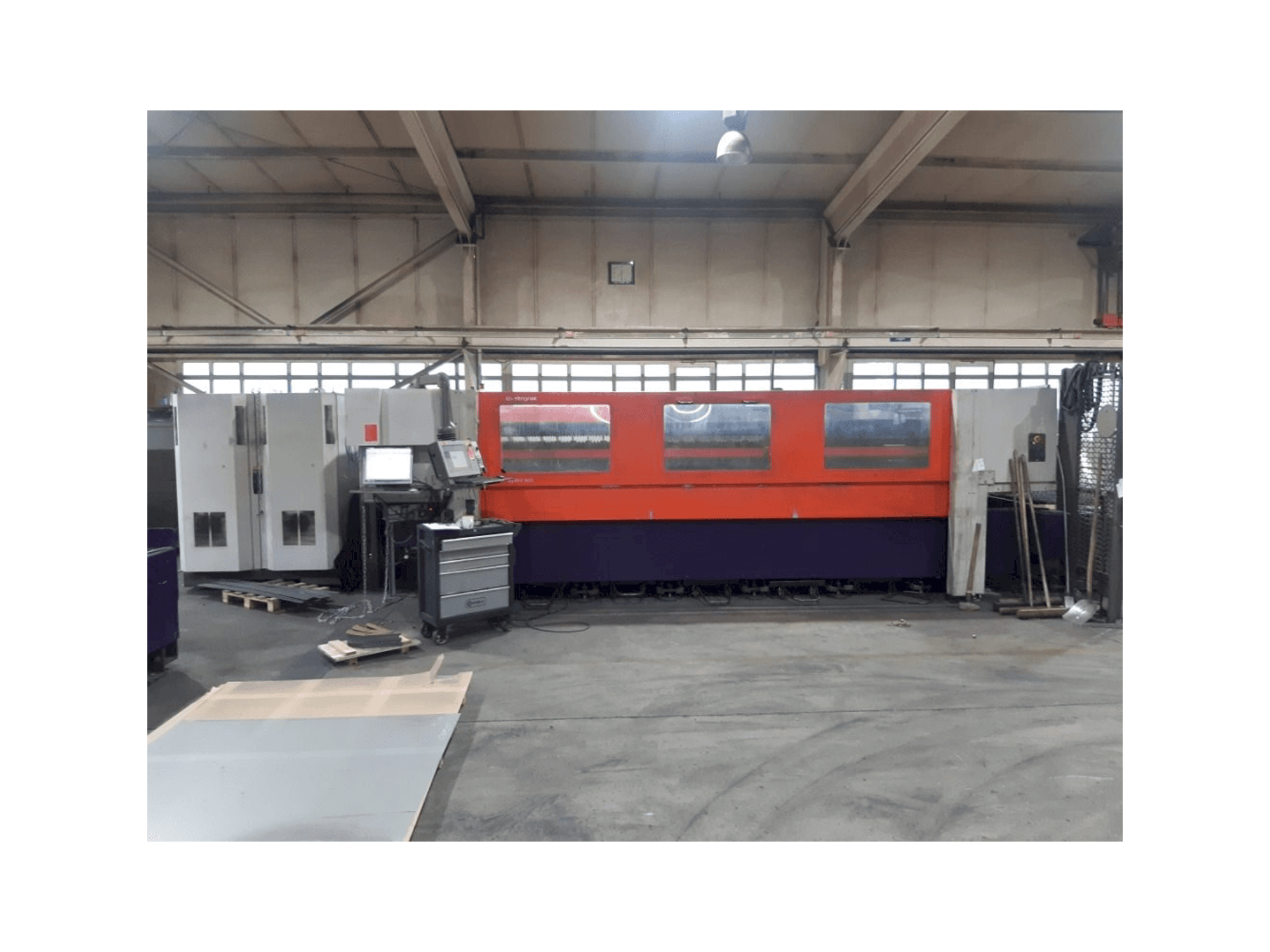 Makine Bystronic Bystar 4020 - Önden görünüm