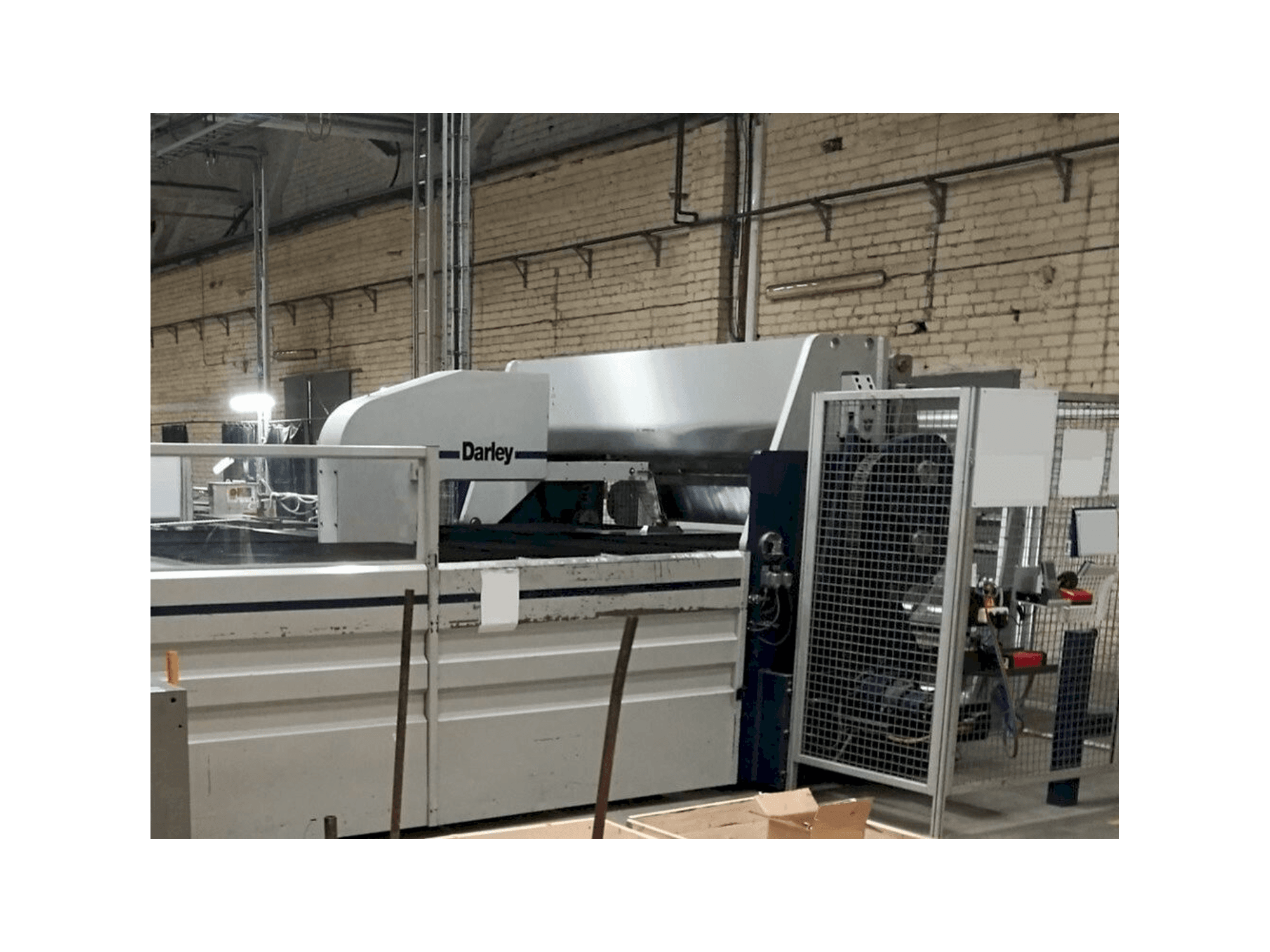 Makine Darley MF 2502 - Önden görünüm