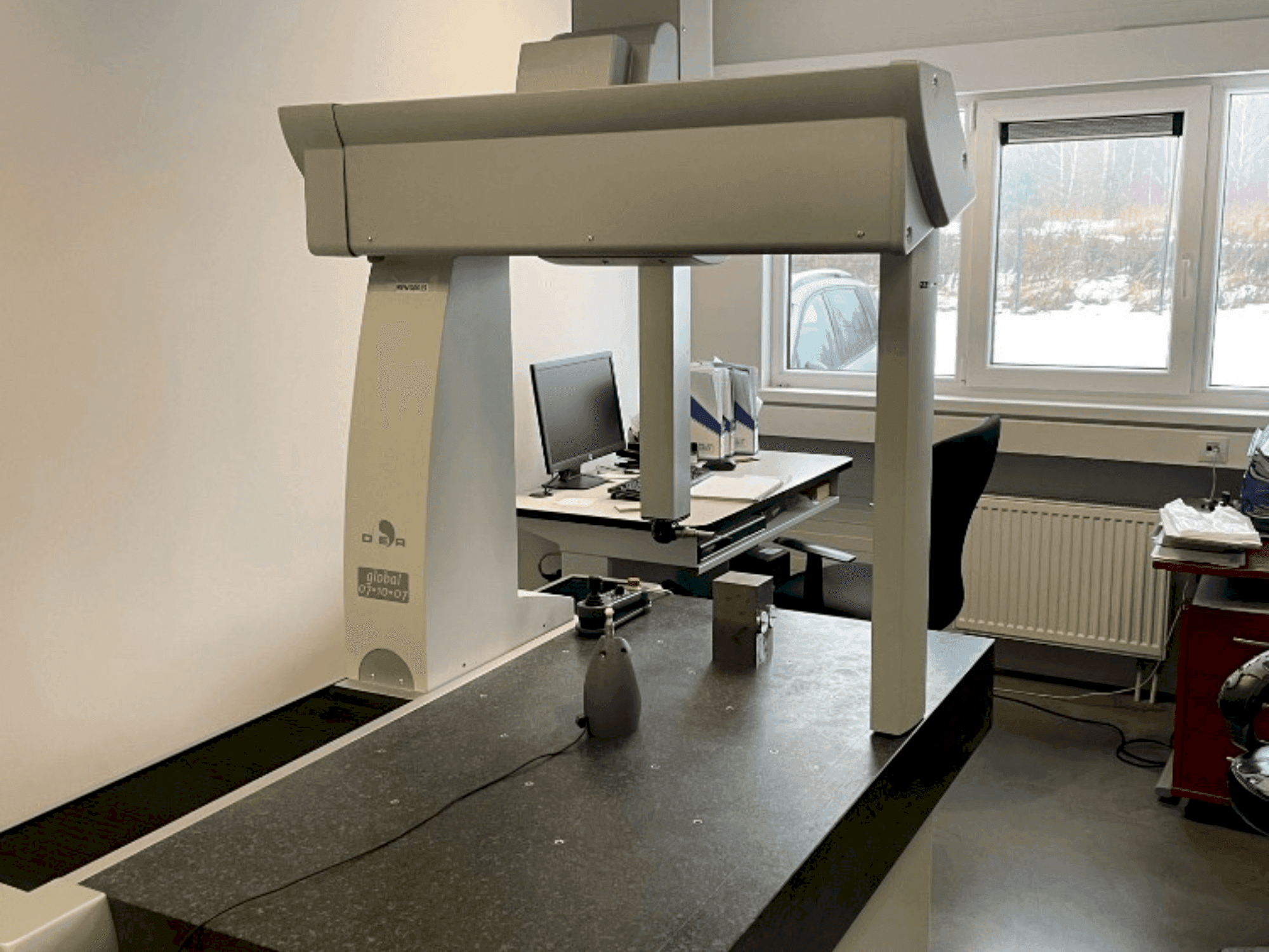 Makine Hexagon Global 07.10.07 - Önden görünüm